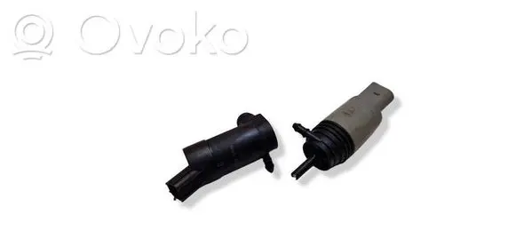 Jaguar XF X250 Windscreen/windshield washer pump 23557610