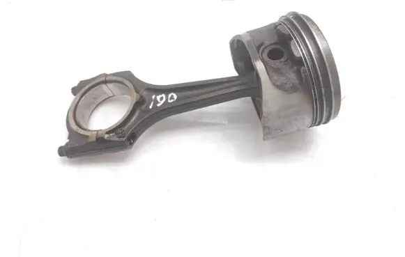Opel Vectra B Piston with connecting rod