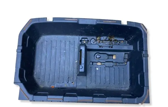 Nissan Juke I F15 Glove box in trunk 849A71KE0