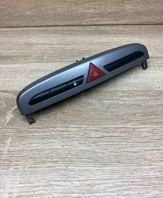 Peugeot 308 Hazard light switch 9659417177