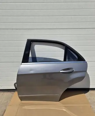 Mercedes-Benz E W212 Rear door