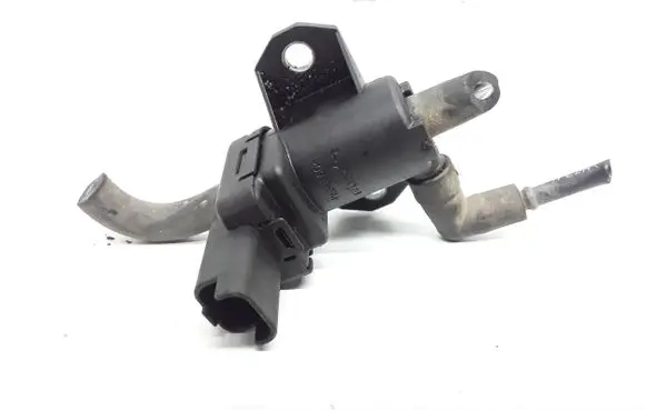Volvo V40 Turbo solenoid valve 9688124580