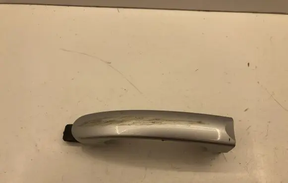 Volkswagen Touran I Rear door exterior handle 7H0837209