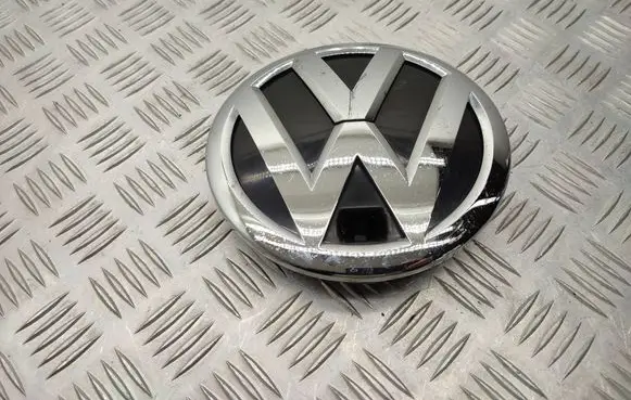 Volkswagen Transporter - Caravelle T6 Manufacturer badge logo/emblem 7LA853343A