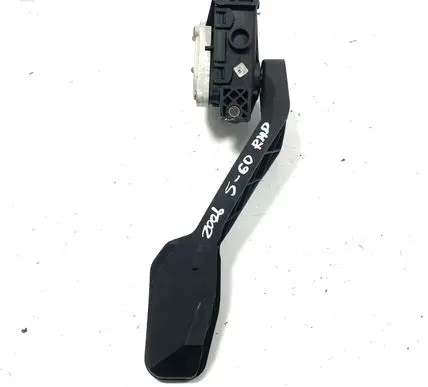 Volvo S60 Accelerator throttle pedal 30683517 6PV00853714