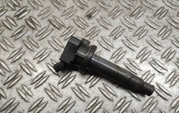 Toyota Avensis T250 High voltage ignition coil 9008019019