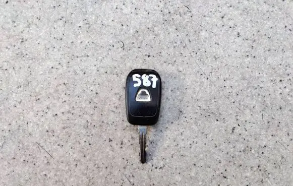 Dacia Spring Ignition key/card 