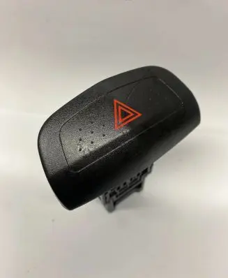 Nissan Primera Hazard light switch N1LES 06016