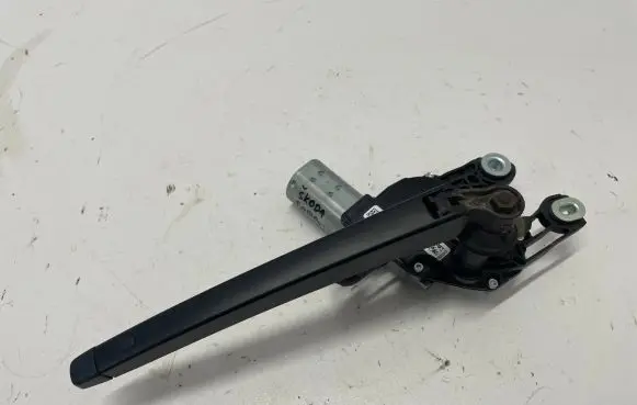 Skoda Fabia Mk2 (5J) Rear window wiper motor 5F4955711A