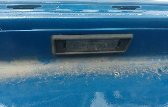 Peugeot 106 Number plate light