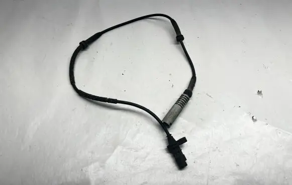 BMW 7 E65 E66 ABS brake wheel speed sensor 6752159