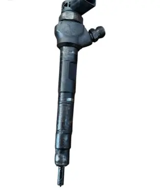Fuel injector