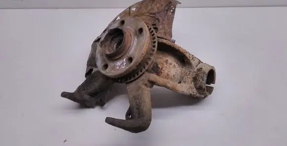 Skoda Octavia Mk1 (1U) Front wheel hub
