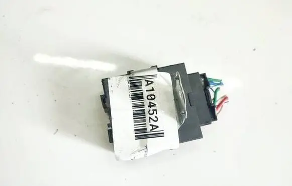 Toyota Avensis T270 Window wiper relay 8594005060