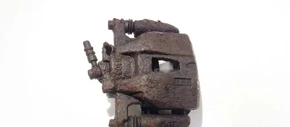 Toyota Avensis Verso Front brake caliper 6405