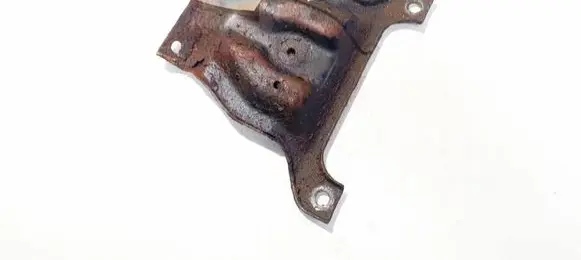Subaru Legacy Engine mounting bracket