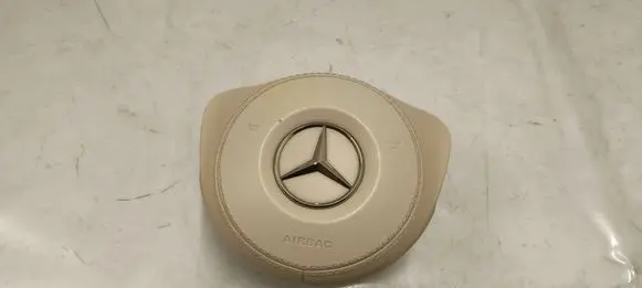 Mercedes-Benz C W205 Steering wheel airbag A0008601302