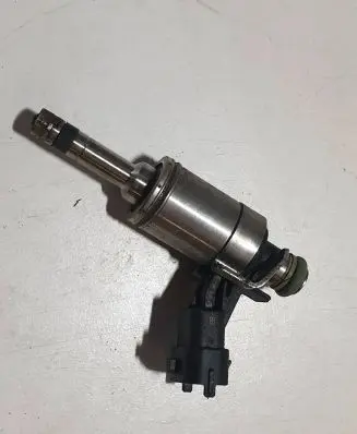 Ford Fusion II Fuel injector 0051920