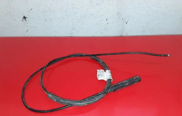 Skoda Yeti (5L) Engine bonnet/hood lock release cable 5L0823535