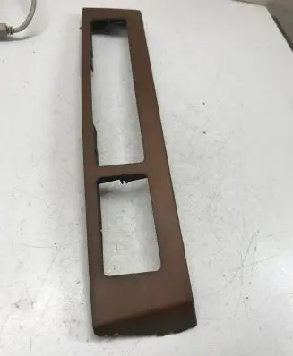BMW 7 E65 E66 Radio/GPS head unit trim 7042659