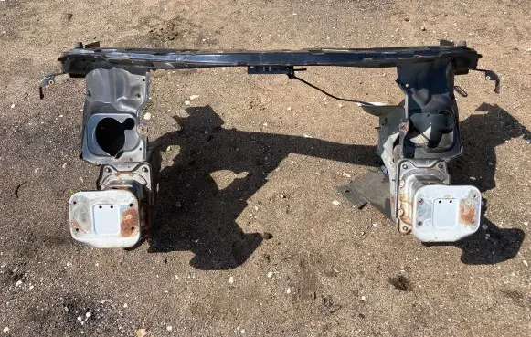 Chevrolet Captiva Radiator support slam panel