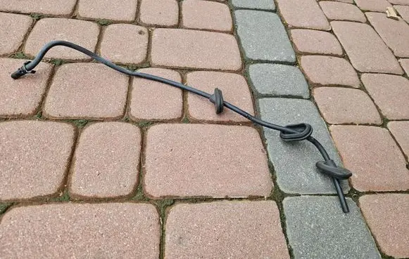 Renault Clio IV Windshield washer spray nozzle 