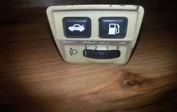 Jaguar S-Type Headlight level height control switch xw4t9b242bcw