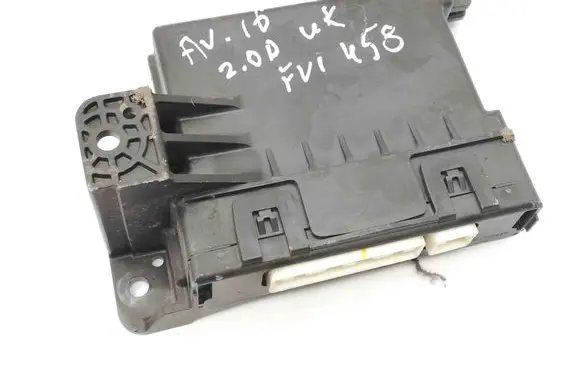 Toyota Avensis T270 Other devices 8865005310