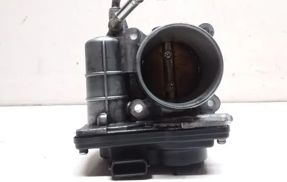 Nissan Juke I F15 Throttle valve K21173 52601