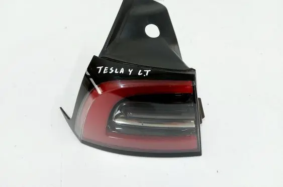 Tesla Model Y Rear/tail lights 150208699D