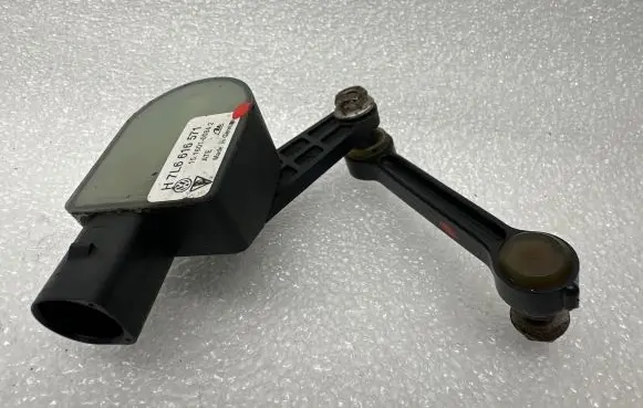 Volkswagen Touareg I Yaw turn rate sensor 7L6616571