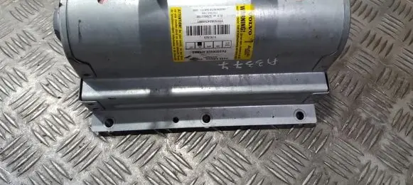 Volvo V70 Passenger airbag 9191928 570603700