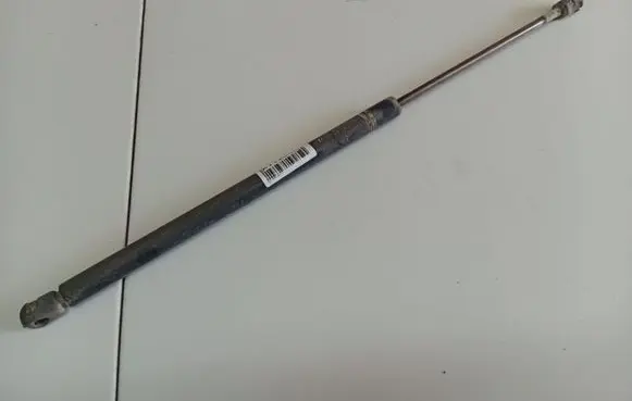 Opel Zafira A Tailgate/trunk strut/damper 9613K00590N