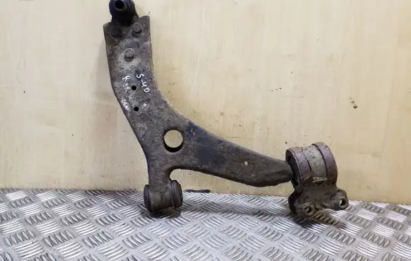 Volvo S40 Front lower control arm/wishbone