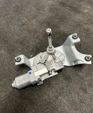BMW X5 F15 Rear window wiper motor 7318710