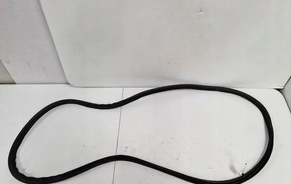 Infiniti M30 Rubber seal rear door 