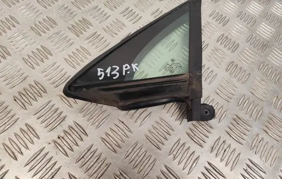Volkswagen PASSAT B8 Front door vent window glass four-door 3G0845113C