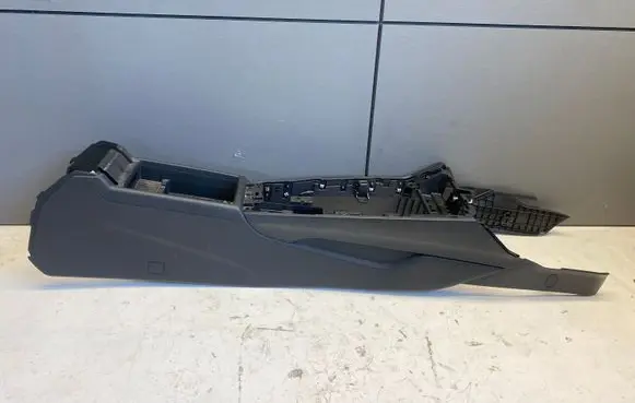 Audi A4 S4 B9 Center console 8W1863241A
