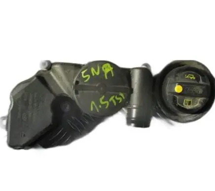 Volkswagen Tiguan Oil breather separator 