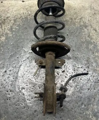 Renault Laguna II Front shock absorber with coil spring