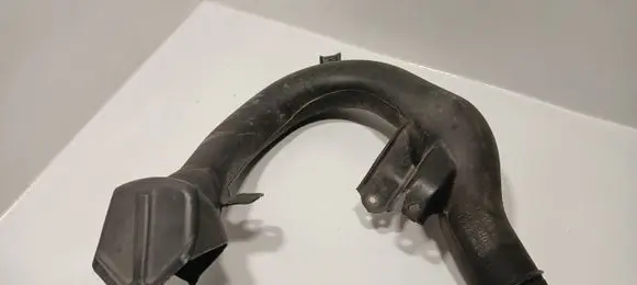 Toyota RAV 4 (XA30) Air intake duct part 1775128060