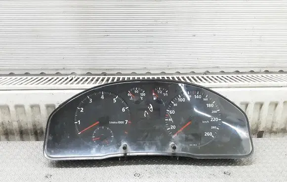 Audi A4 S4 B5 8D Speedometer (instrument cluster) 88311225