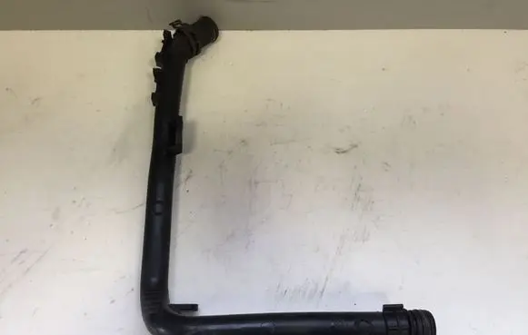 Volkswagen Tiguan Engine coolant pipe/hose 03L121065AJ