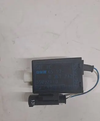 BMW 5 E39 Seat pressure sensor 8367242