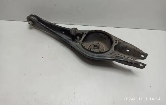 Volkswagen Tiguan Rear upper control arm/wishbone 3Q0505311E