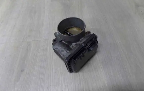 Volvo V70 Throttle valve 7G9N-9F991-AA 44323