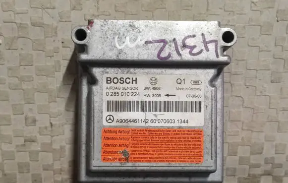 Mercedes-Benz Sprinter W906 Airbag control unit/module A9064461142