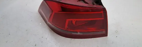 Volkswagen PASSAT B7 Rear/tail lights 3AE945095F