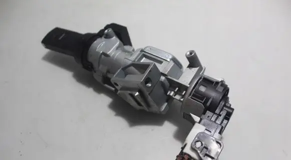 Mazda 5 Ignition lock