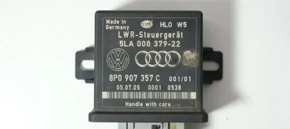 Audi A6 S6 C6 4F Light module LCM 8P0907357C 5LA00837922